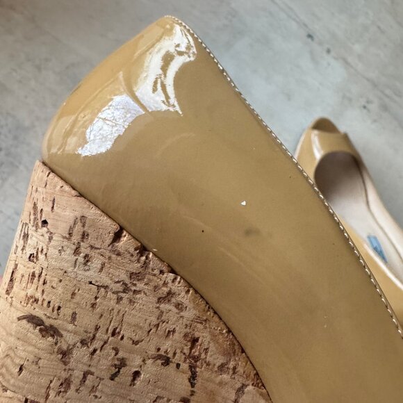 Prada Tan Corkscrew Wedges fits US 9 EU 40 (size 40.5 EU) - Picture 11 of 14